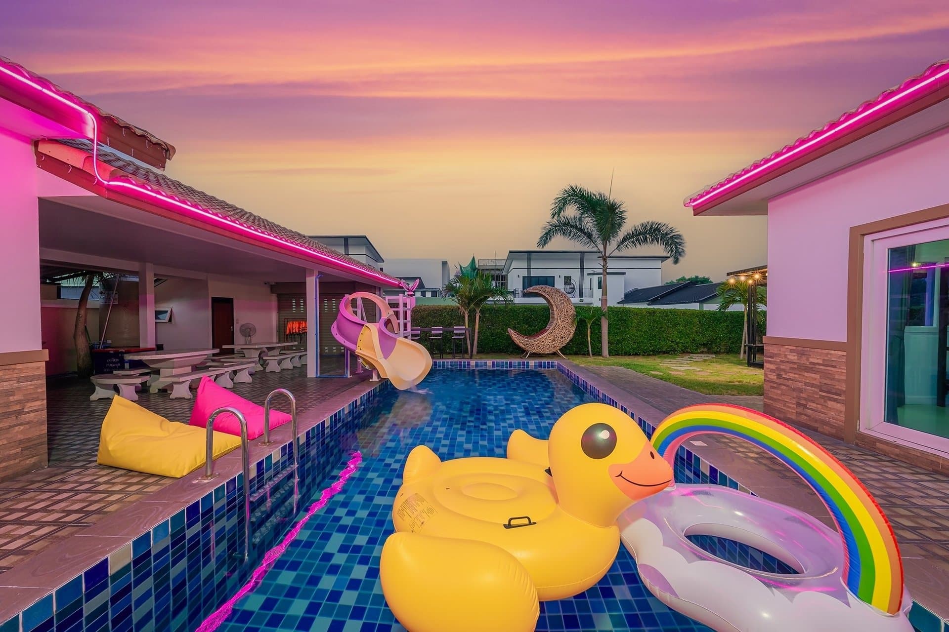 บ้านฮอว์คอาย - รูปที่ 2