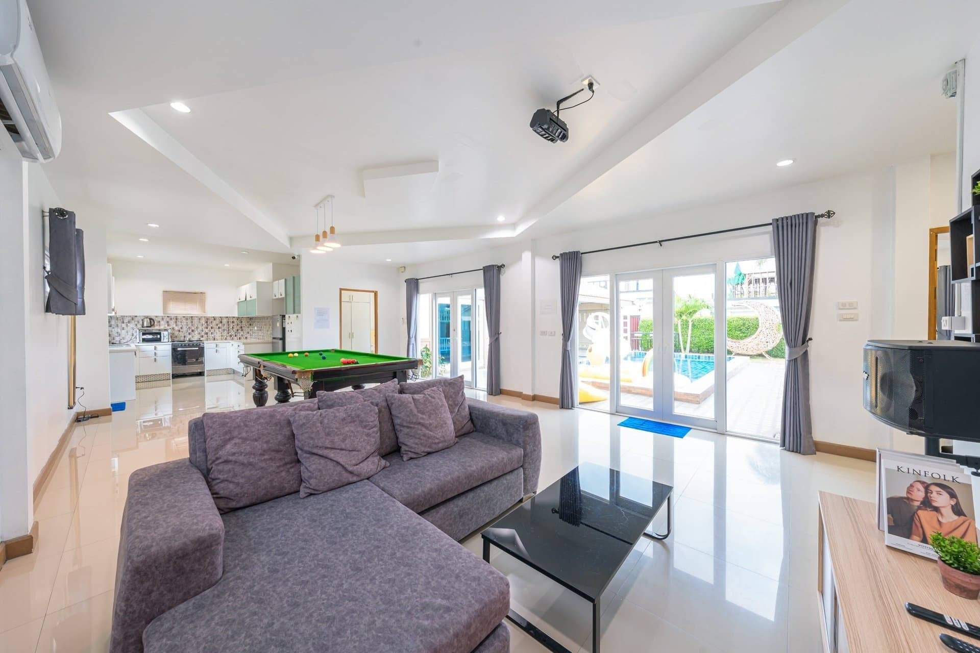 บ้านฮอว์คอาย - รูปที่ 82