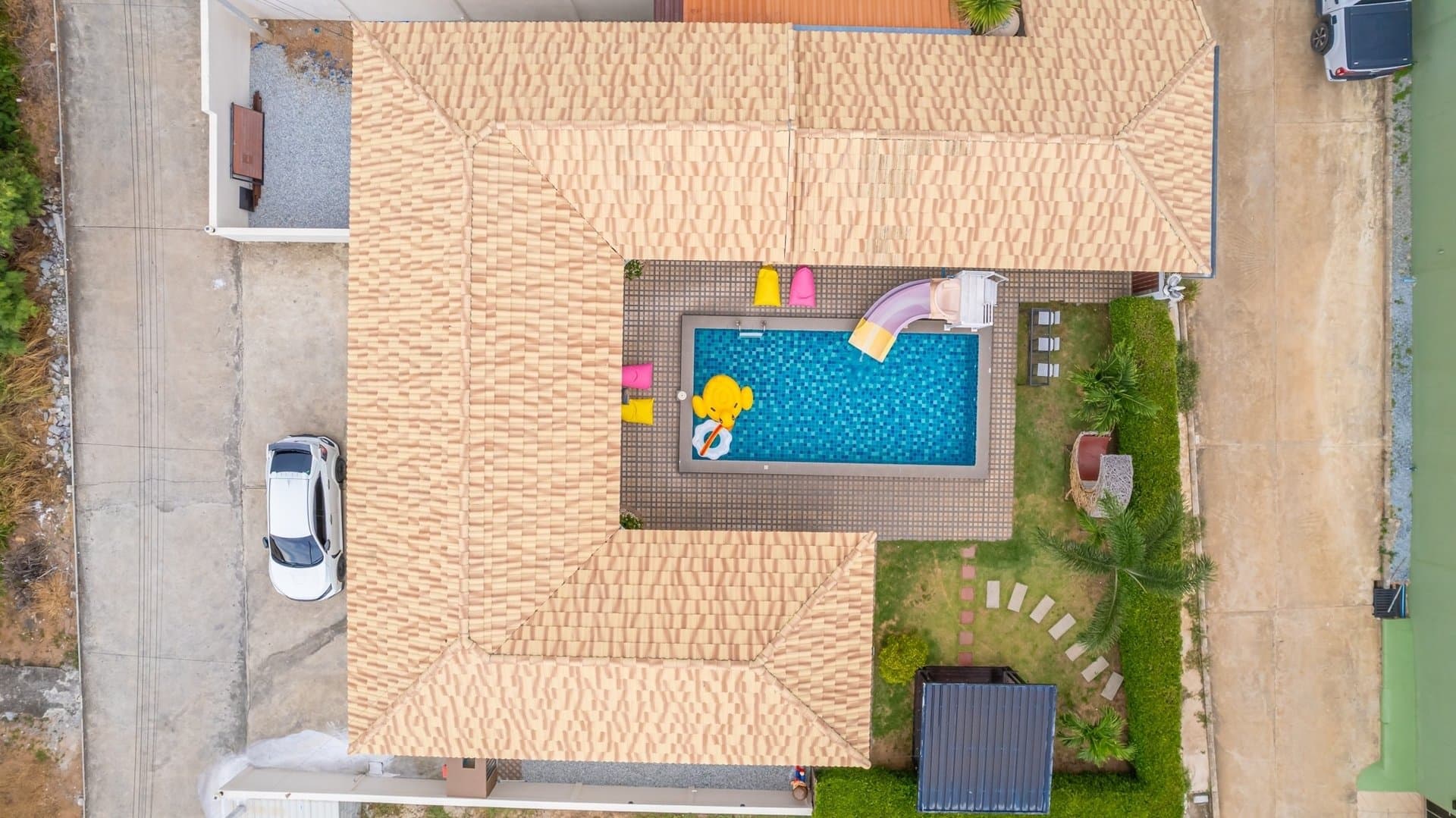 บ้านฮอว์คอาย - รูปที่ 100